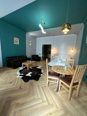 Oyster Flat Victoriei
